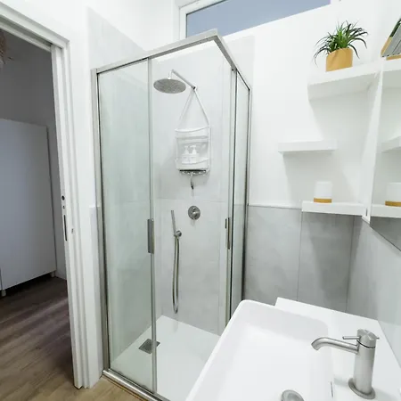 Apartament Corte Di Mi - Station & Loreto, Mediolan