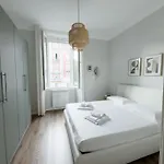 Apartman Corte Di Mi - Station & Loreto, Milánó